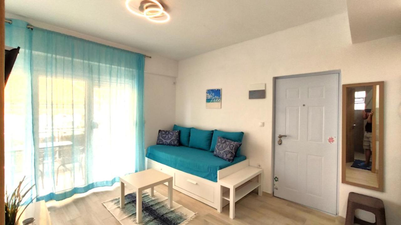 Sea Star Apartments Kallikratia Nea Kallikrateia Exterior photo